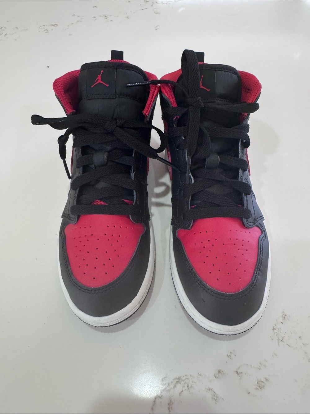 Nike Kids High-Top Sneakers in Black & Red